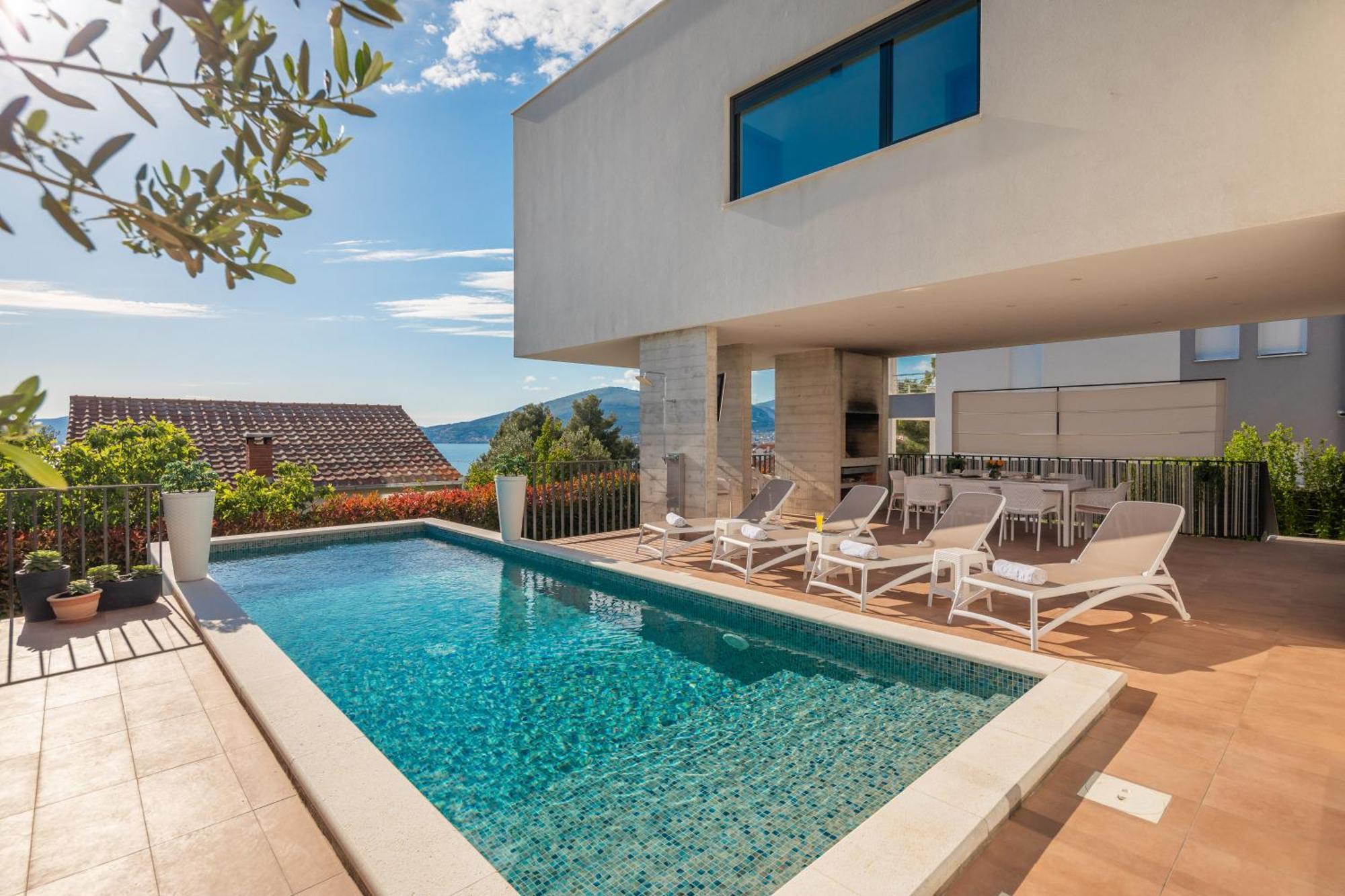 Villa Marulovo Hills Трогир Екстериор снимка