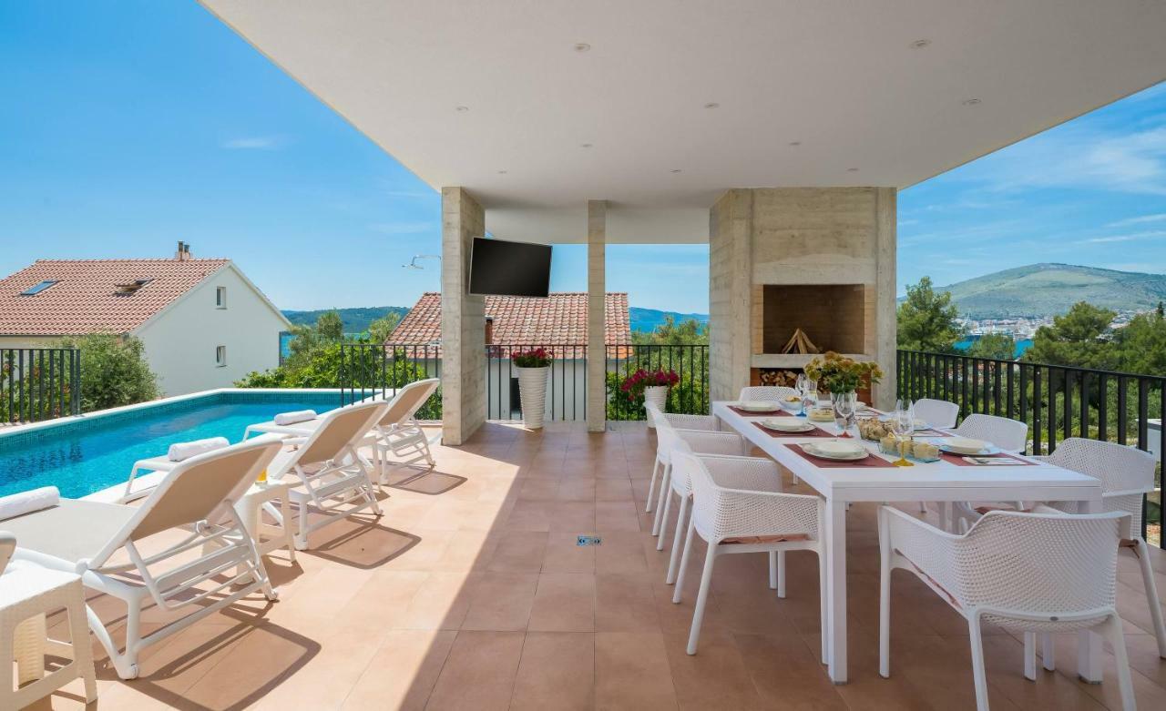 Villa Marulovo Hills Трогир Екстериор снимка
