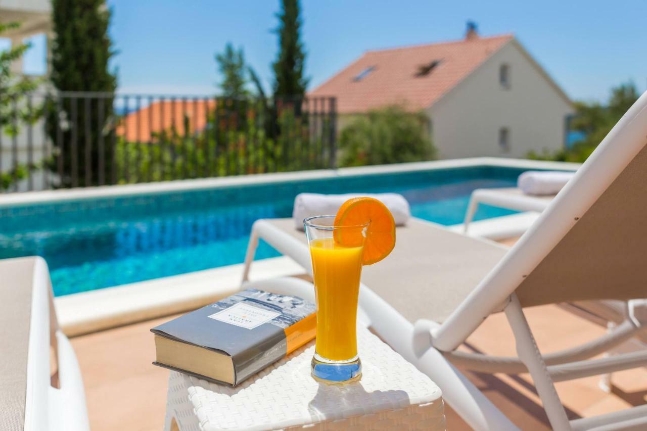 Villa Marulovo Hills Трогир Екстериор снимка