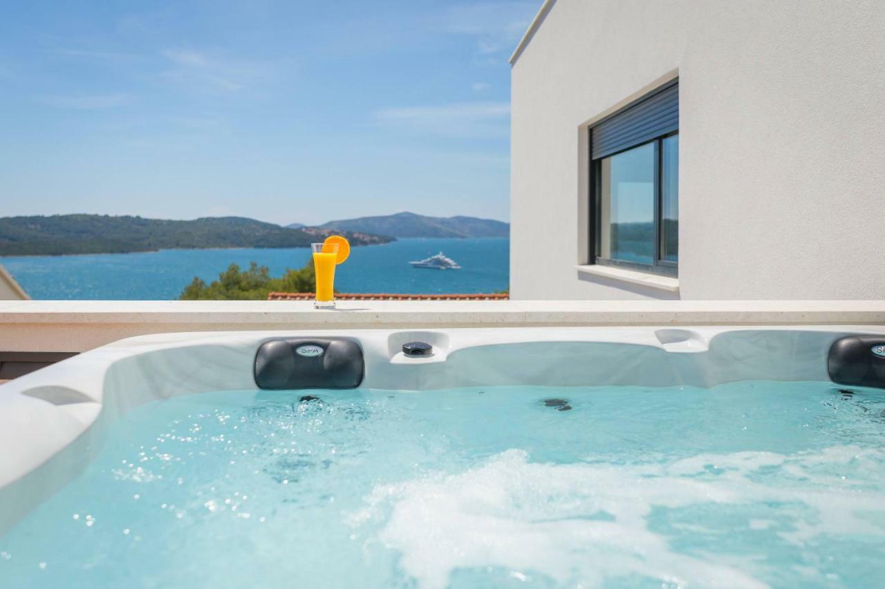 Villa Marulovo Hills Трогир Екстериор снимка