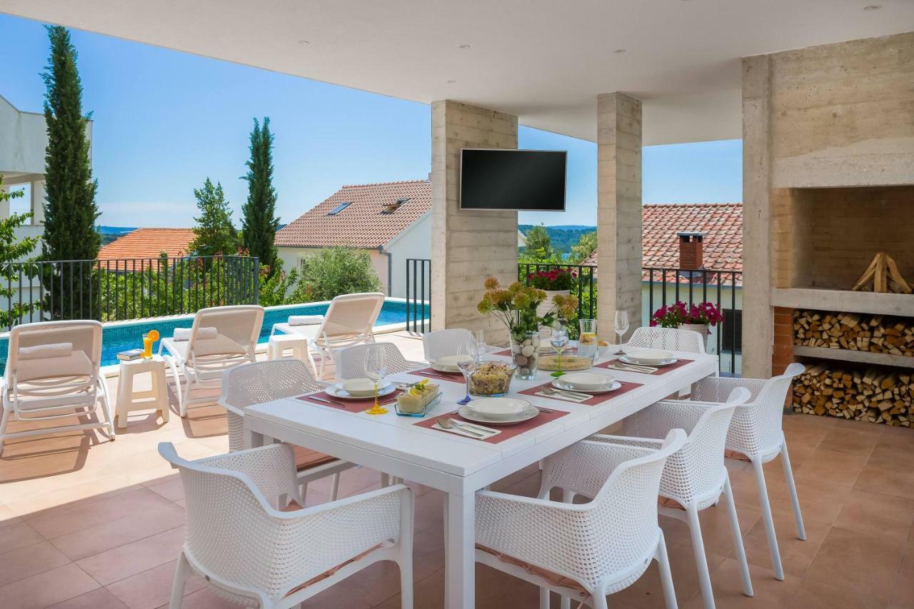 Villa Marulovo Hills Трогир Екстериор снимка