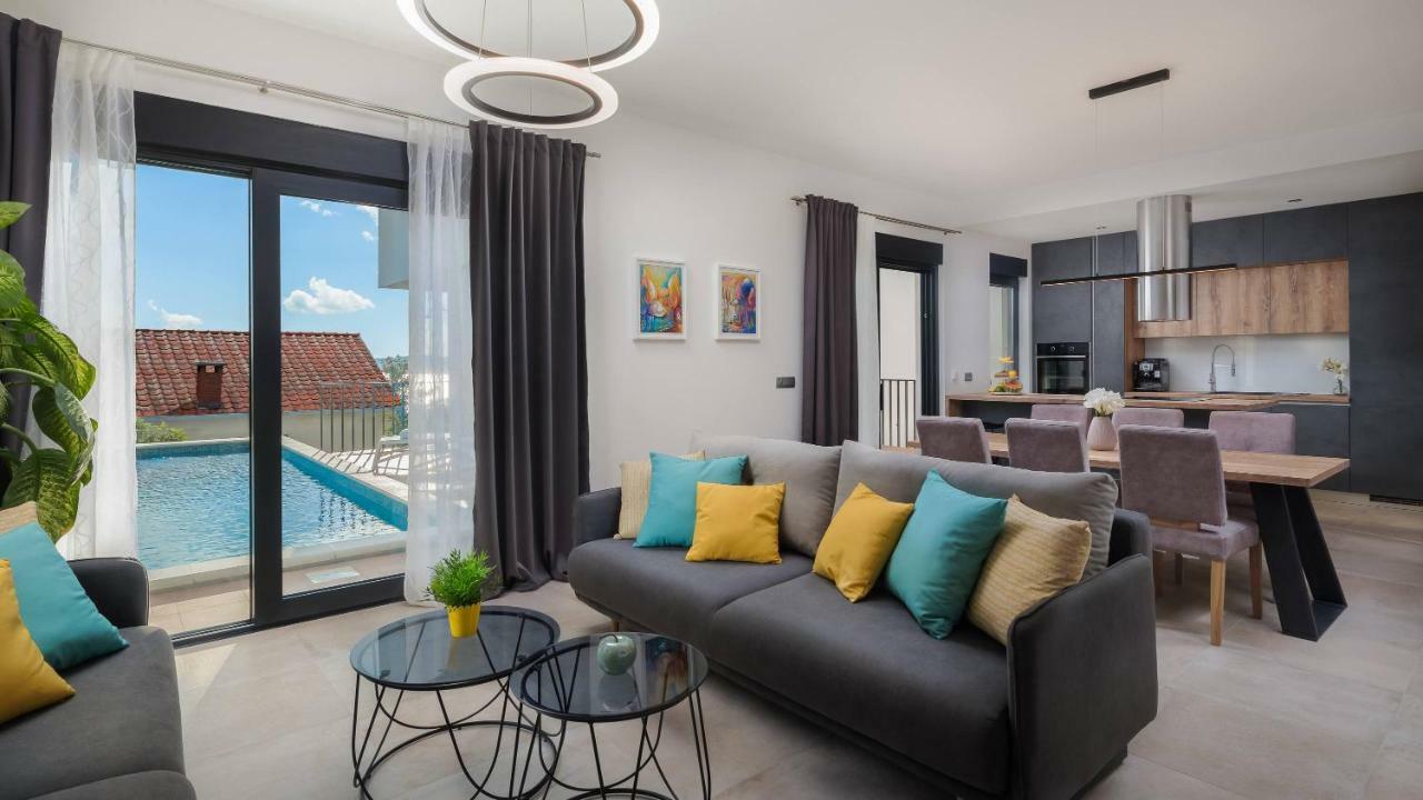 Villa Marulovo Hills Трогир Екстериор снимка