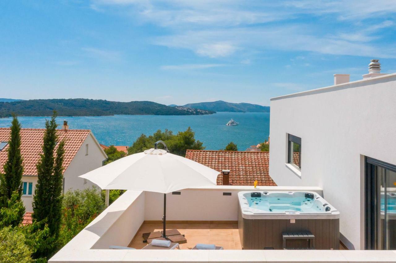 Villa Marulovo Hills Трогир Екстериор снимка